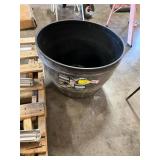 2ct BH&G Round Planters