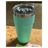 Yeti 26oz Seafoam Rambler Cup w/Lid