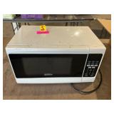 Sunbeam microwave (7 day guarantee)