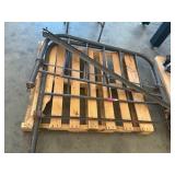 Metal bed frame