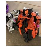 5ct hanging pumpkin & 2ct hanging skeleton