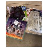 9ct Plastic Skeletons, Halloween Tote & Clings