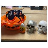 2pk Halloween bowl, pet shirts sz S & M, & decor