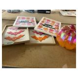 4ct Halloween wall decor & Pumpkin decor