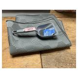 Up&Up litter scoop & Rubber Litter box mat 32x22in