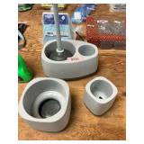 Plunger & brush holders, 1 plunger
