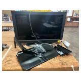 32in TV with Wall Bracket