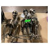 3ct. Hanging Skeleton