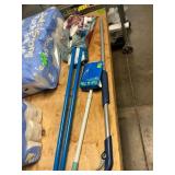 2ct Used Mop, tile& tub scrubber, handle