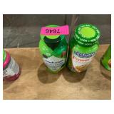 Vitafusion Vitamin C & Men's Multivitamin gummies