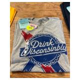 Size L Drink Wisconsinbly Graphic T