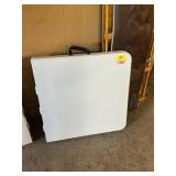 4 ft folding table