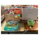 Vintage Holiday Decor, Puzzle, Linens, Etc