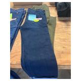 2ct Size 6 Womens Jeans