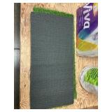 2ct 13.75 x 28" Fake Grass