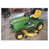 1996 John Deere 345 Lawn Tractor