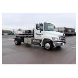 2017 Hino 7000LB Hook and Lift Truck