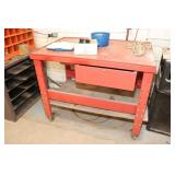 Teardown Bench with Fluid Catcher