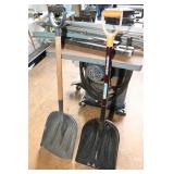 Plastic Scoop Shovels (2)