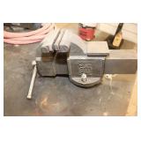 Powerfist 6' Bench Vice