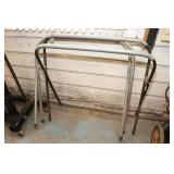 2 Collapsible Stands