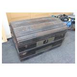 Wooden Trunk 30' X 16' X 17'