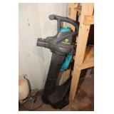 Yardworks Leaf Blower