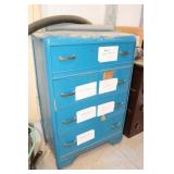 4-Drawer Chest of Drawers
