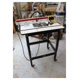 Jess-Em Router Table w/Triton 1/2' Router
