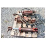 3 Hydraulic Cylinders