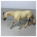 1996 PETER STONE MODEL HORSE WESTERN PLEASURE