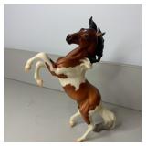 Breyer Horse 2007 Treasure Hunt Silver Bay Pinto