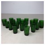 (18) Vintage Anchor Hocking Forest