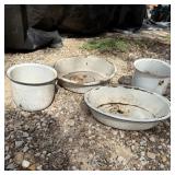 (4) Enamel Pats/Pans