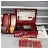 Milwaukee 6767-1 Heavy-Duty Screw-Shooter Kit