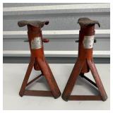 (2) ADJUSTABLE RED JACK STANDS