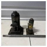 (2) Hydraulic Bottle Jacks