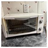Rival Toaster Oven TO-709