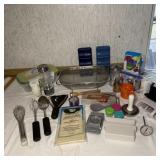 Kitchen Lot- Strainer, Salt & Pepper Mates, Food