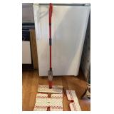 O-Cedar Microfiber Spray Mop with 3