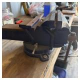 8' Heavy-Duty Swivel Blue Bench Vice