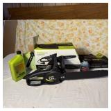 Poulan 14" Electric Chain Saw & Oil