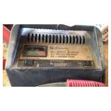 SCHUMACHER BATTERY CHARGER & JUMPER CABLES