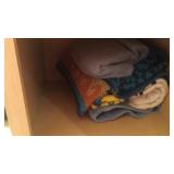 ASSORTED BATH TOWELS & BED SHEETS (ATG)