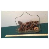 BASKET & BATHROOM WALL HANGINGS