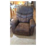 LA-Z-BOY STATIONARY LEATHER RECLINER CHAIR