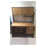 OFFICE DESK (47in.Wx26in.Dx61 3/4in.T)