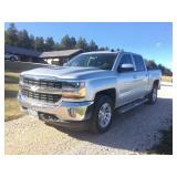 2018 CHEVROLET SILVERADO 4x4 CREW CAB V8 PICKUP