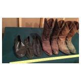 COWBOY & RUBBER BOOTS