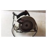 SKILSAW & BOTTLE JACK